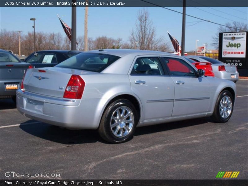 Bright Silver Metallic / Dark Slate Gray 2009 Chrysler 300 Limited