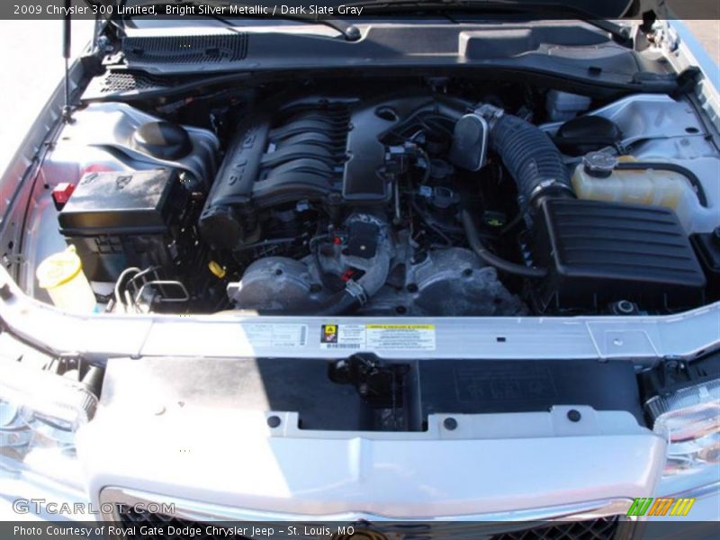 Bright Silver Metallic / Dark Slate Gray 2009 Chrysler 300 Limited