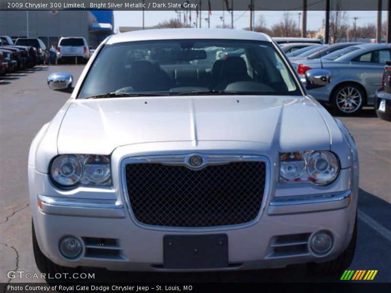 Bright Silver Metallic / Dark Slate Gray 2009 Chrysler 300 Limited
