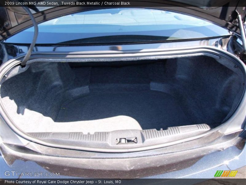 Tuxedo Black Metallic / Charcoal Black 2009 Lincoln MKS AWD Sedan