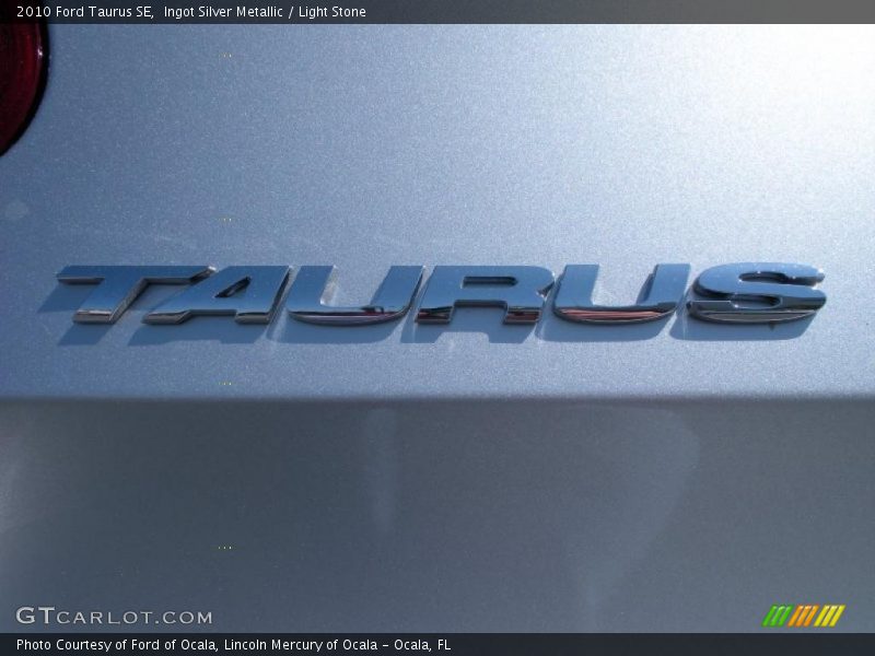 Ingot Silver Metallic / Light Stone 2010 Ford Taurus SE