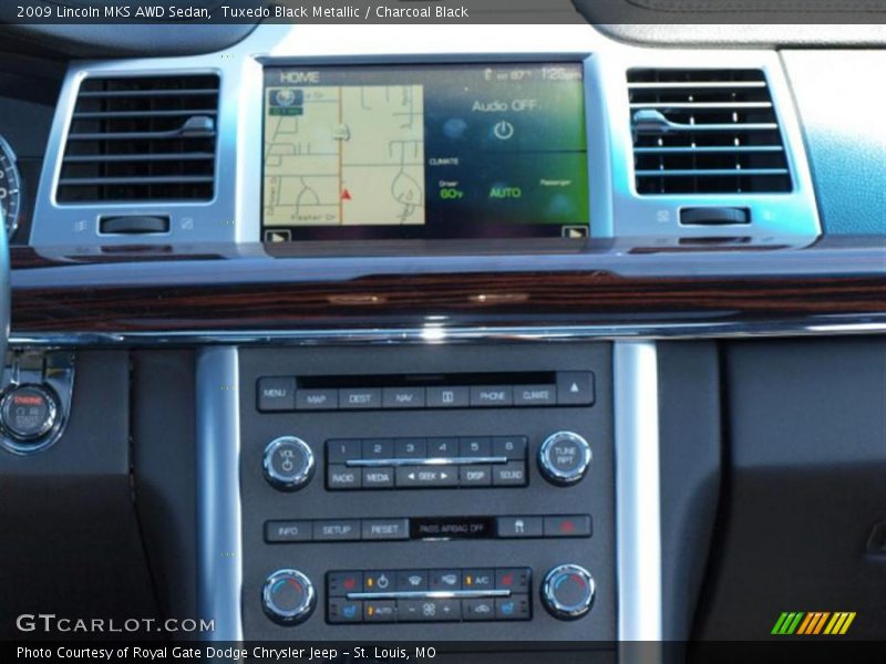 Tuxedo Black Metallic / Charcoal Black 2009 Lincoln MKS AWD Sedan