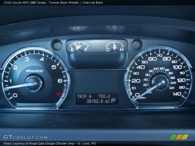 Tuxedo Black Metallic / Charcoal Black 2009 Lincoln MKS AWD Sedan