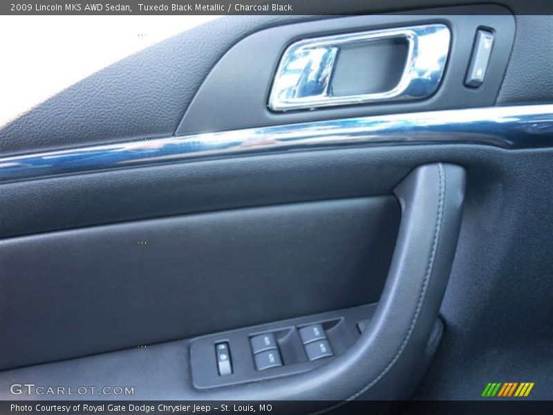 Tuxedo Black Metallic / Charcoal Black 2009 Lincoln MKS AWD Sedan
