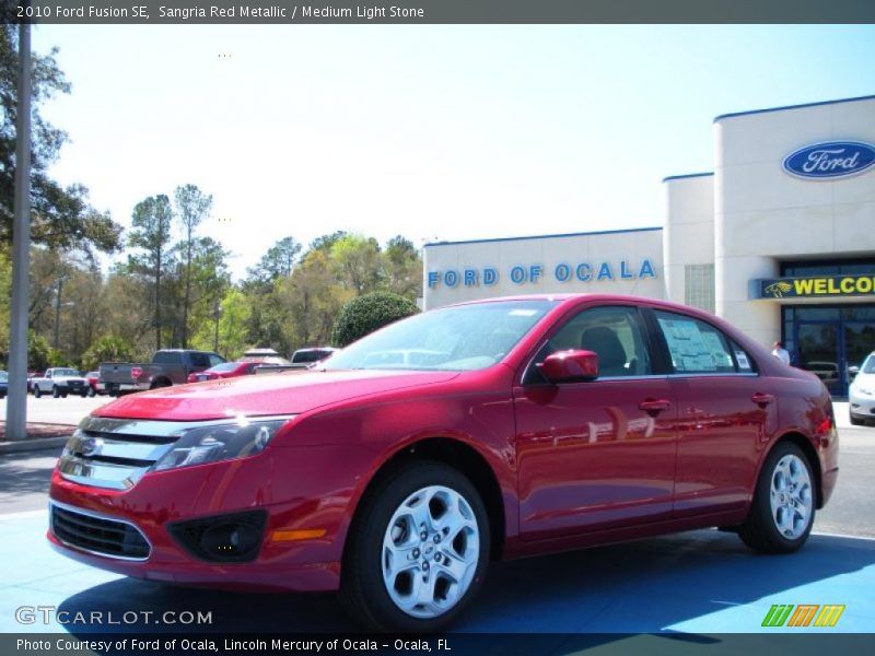 Sangria Red Metallic / Medium Light Stone 2010 Ford Fusion SE