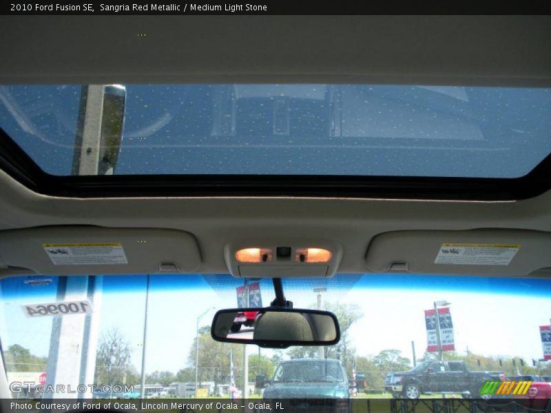 Sangria Red Metallic / Medium Light Stone 2010 Ford Fusion SE