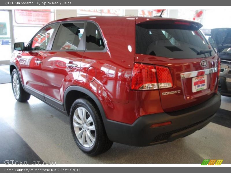 Spicy Red / Beige 2011 Kia Sorento EX
