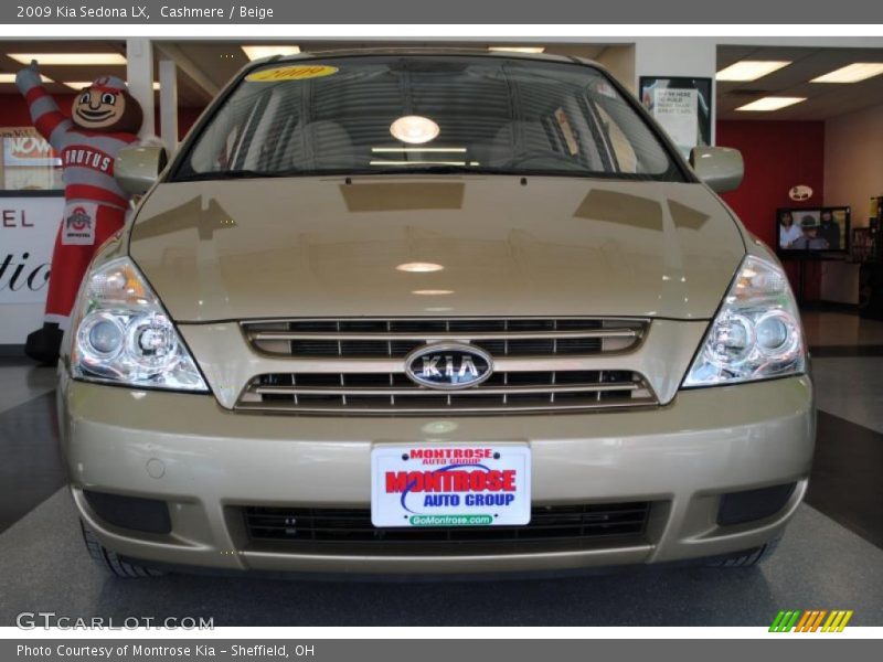 Cashmere / Beige 2009 Kia Sedona LX