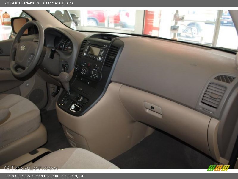 Cashmere / Beige 2009 Kia Sedona LX