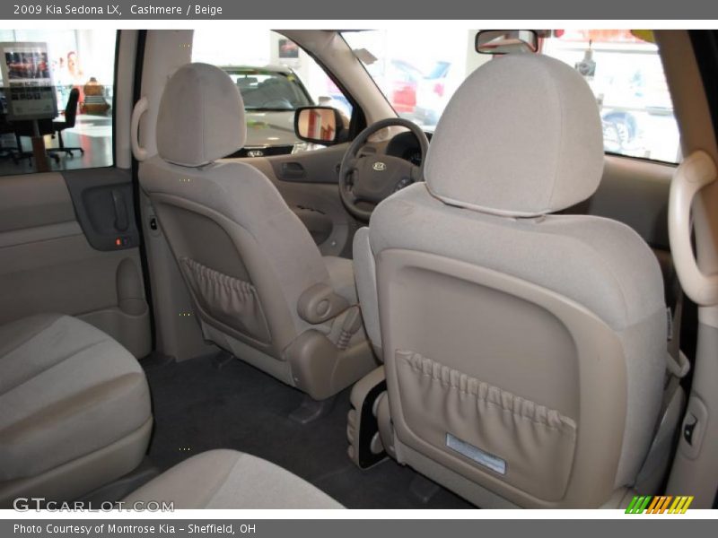 Cashmere / Beige 2009 Kia Sedona LX