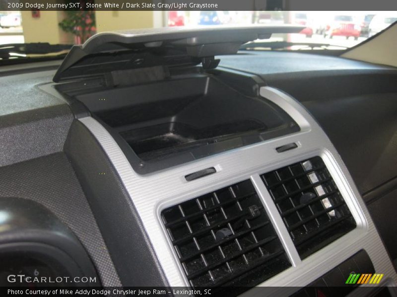 Stone White / Dark Slate Gray/Light Graystone 2009 Dodge Journey SXT
