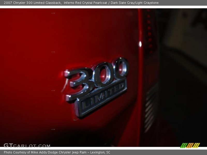 Inferno Red Crystal Pearlcoat / Dark Slate Gray/Light Graystone 2007 Chrysler 300 Limited Glassback