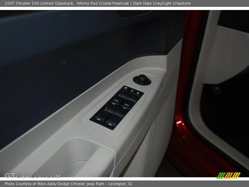 Inferno Red Crystal Pearlcoat / Dark Slate Gray/Light Graystone 2007 Chrysler 300 Limited Glassback