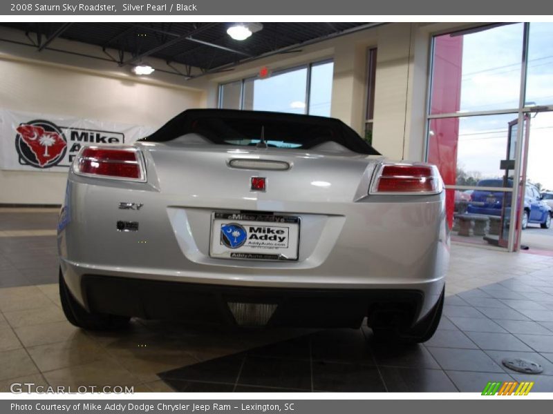 Silver Pearl / Black 2008 Saturn Sky Roadster