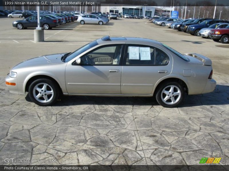 Sunlit Sand Metallic / Beige 1999 Nissan Maxima GLE