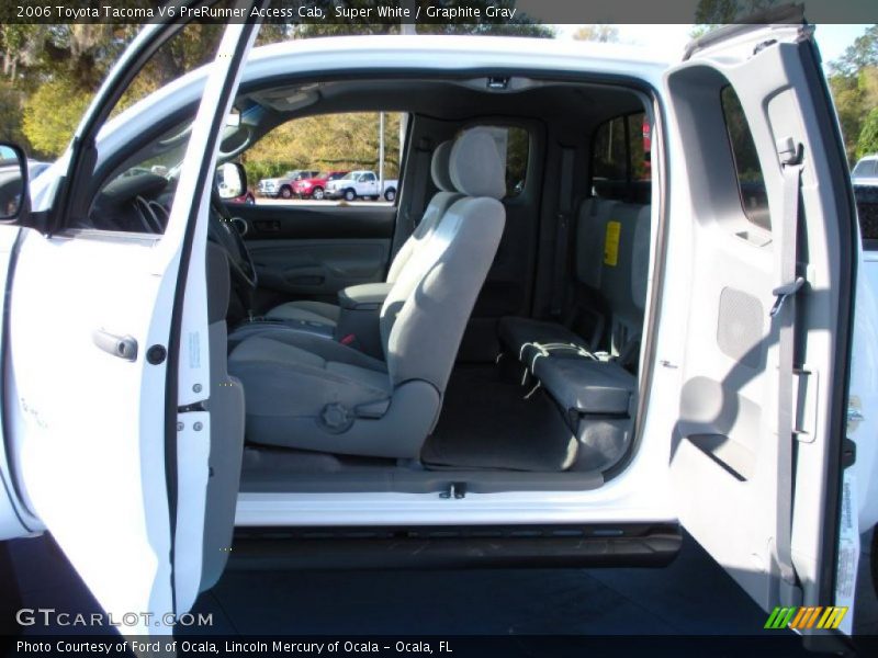 Super White / Graphite Gray 2006 Toyota Tacoma V6 PreRunner Access Cab