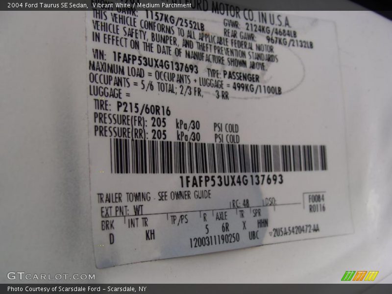 Vibrant White / Medium Parchment 2004 Ford Taurus SE Sedan