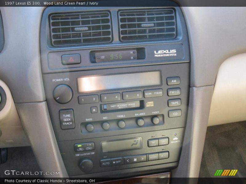 Wood Land Green Pearl / Ivory 1997 Lexus ES 300
