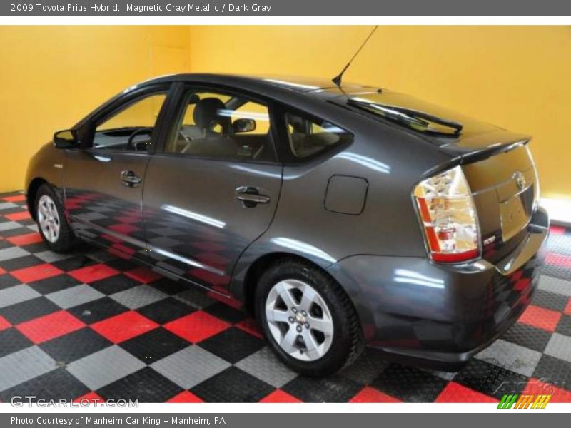 Magnetic Gray Metallic / Dark Gray 2009 Toyota Prius Hybrid