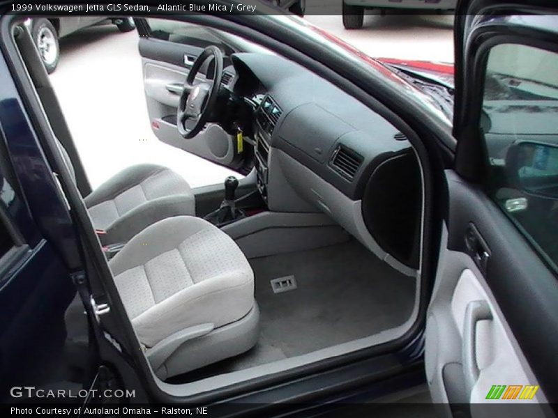 Atlantic Blue Mica / Grey 1999 Volkswagen Jetta GLS Sedan