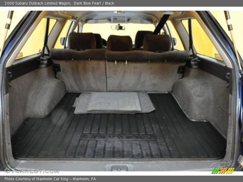 Dark Blue Pearl / Black 2000 Subaru Outback Limited Wagon