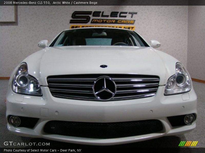 Arctic White / Cashmere Beige 2008 Mercedes-Benz CLS 550