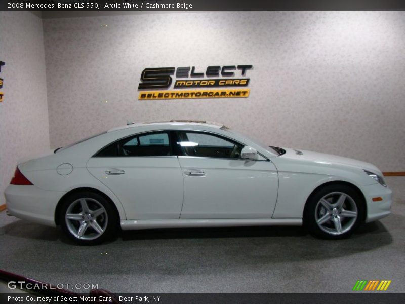 Arctic White / Cashmere Beige 2008 Mercedes-Benz CLS 550