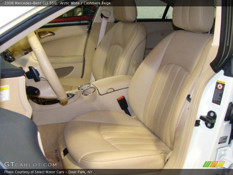 Arctic White / Cashmere Beige 2008 Mercedes-Benz CLS 550