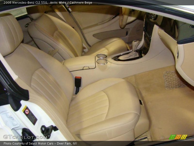 Arctic White / Cashmere Beige 2008 Mercedes-Benz CLS 550
