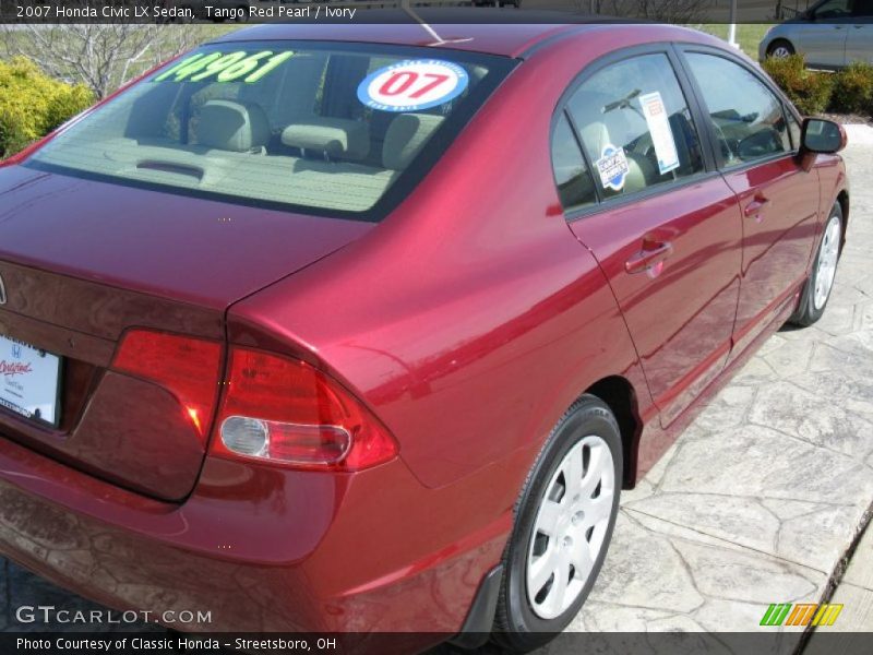 Tango Red Pearl / Ivory 2007 Honda Civic LX Sedan