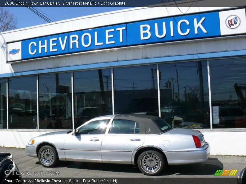 Silver Frost Metallic / Light Graphite 2000 Lincoln Town Car Cartier