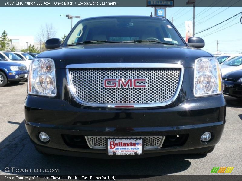 Onyx Black / Cocoa/Light Cashmere 2007 GMC Yukon SLE 4x4