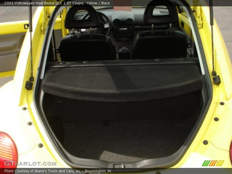 Yellow / Black 2001 Volkswagen New Beetle GLX 1.8T Coupe