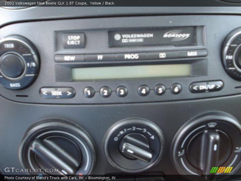 Yellow / Black 2001 Volkswagen New Beetle GLX 1.8T Coupe