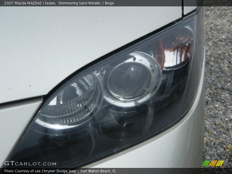 Shimmering Sand Metallic / Beige 2007 Mazda MAZDA3 i Sedan