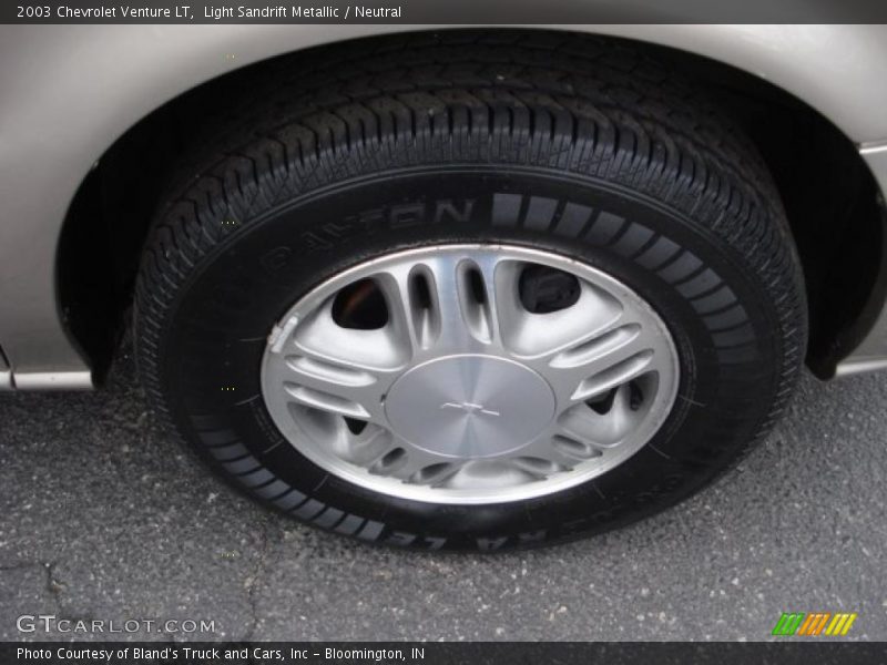 Light Sandrift Metallic / Neutral 2003 Chevrolet Venture LT