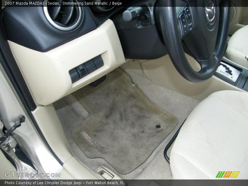 Shimmering Sand Metallic / Beige 2007 Mazda MAZDA3 i Sedan