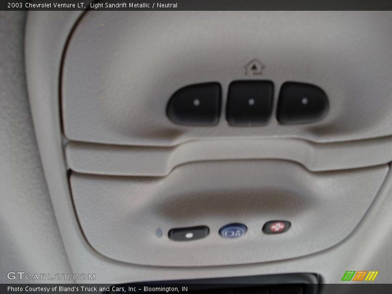 Light Sandrift Metallic / Neutral 2003 Chevrolet Venture LT