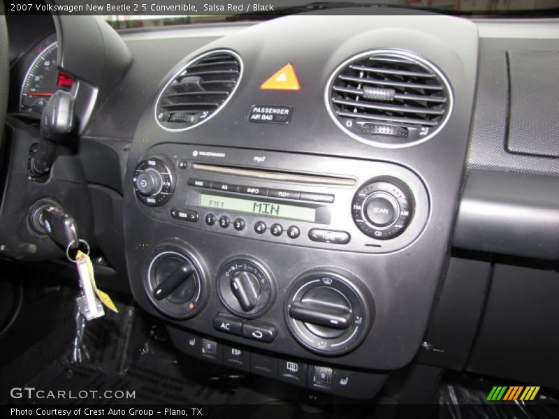 Salsa Red / Black 2007 Volkswagen New Beetle 2.5 Convertible