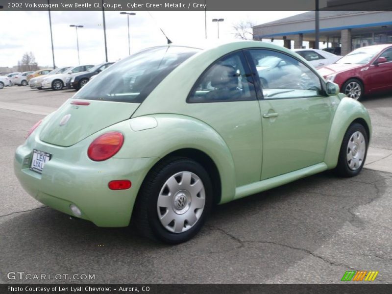 Cyber Green Metallic / Grey 2002 Volkswagen New Beetle GL Coupe