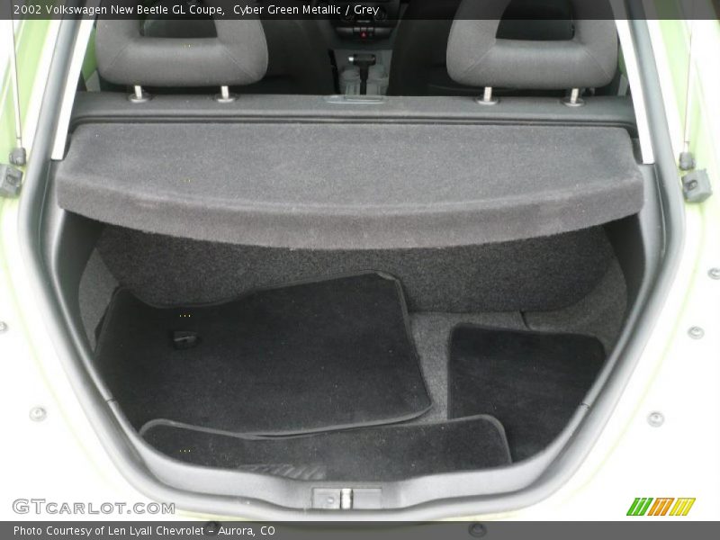 Cyber Green Metallic / Grey 2002 Volkswagen New Beetle GL Coupe