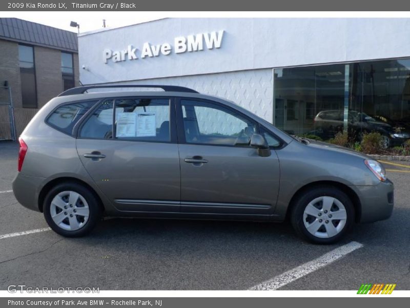 Titanium Gray / Black 2009 Kia Rondo LX