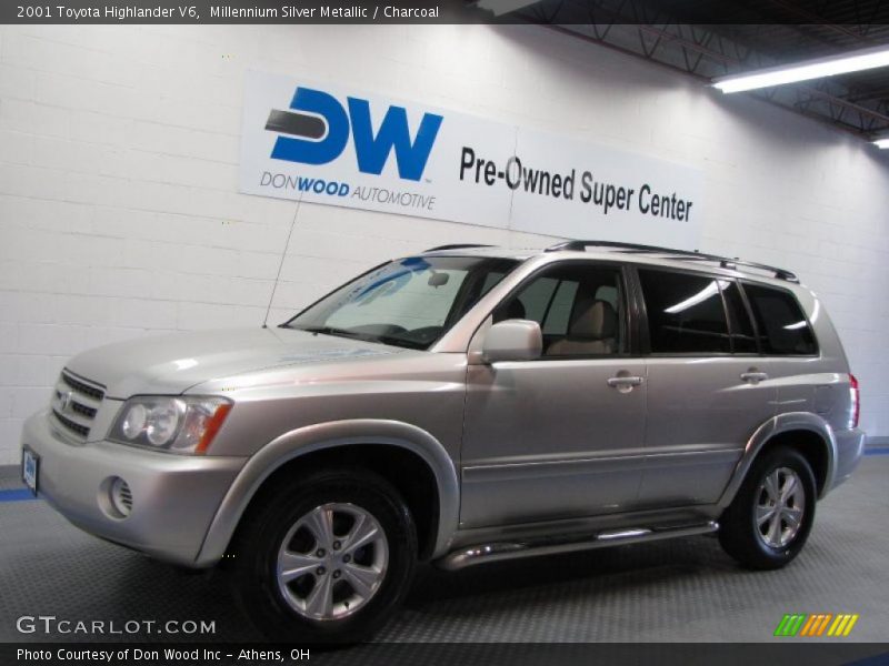 Millennium Silver Metallic / Charcoal 2001 Toyota Highlander V6