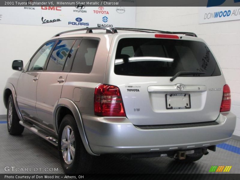 Millennium Silver Metallic / Charcoal 2001 Toyota Highlander V6
