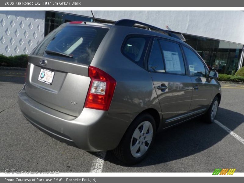 Titanium Gray / Black 2009 Kia Rondo LX