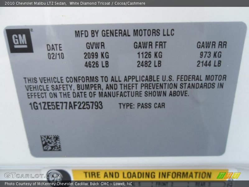 White Diamond Tricoat / Cocoa/Cashmere 2010 Chevrolet Malibu LTZ Sedan