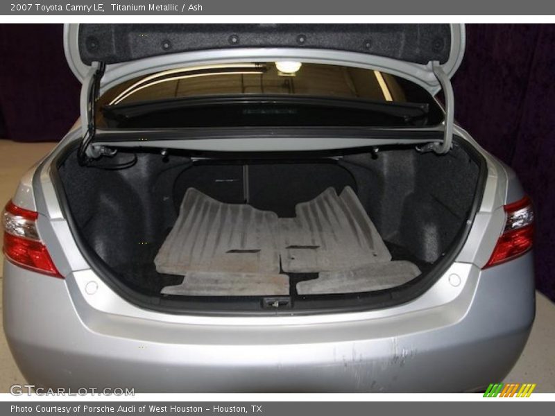 Titanium Metallic / Ash 2007 Toyota Camry LE