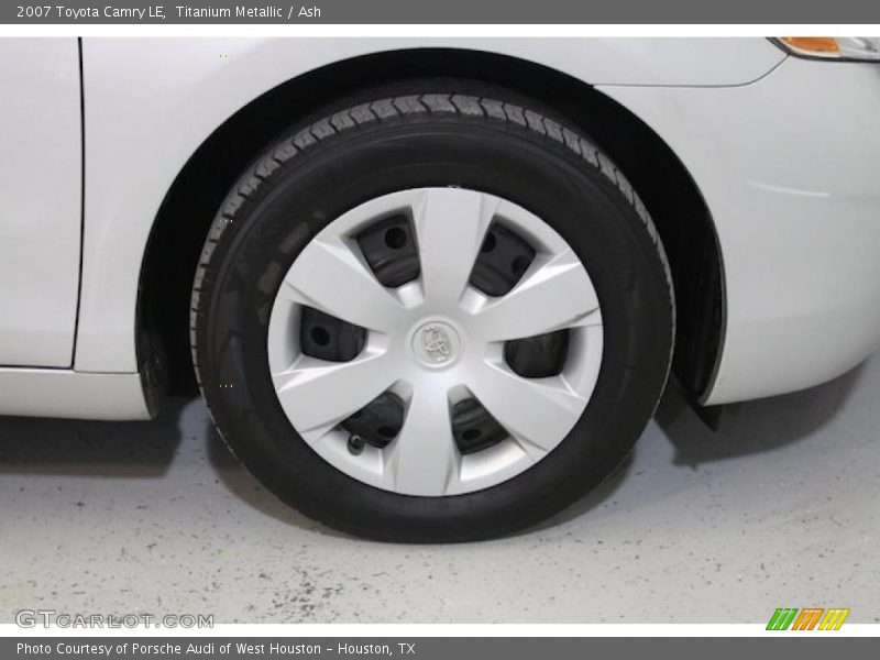 Titanium Metallic / Ash 2007 Toyota Camry LE