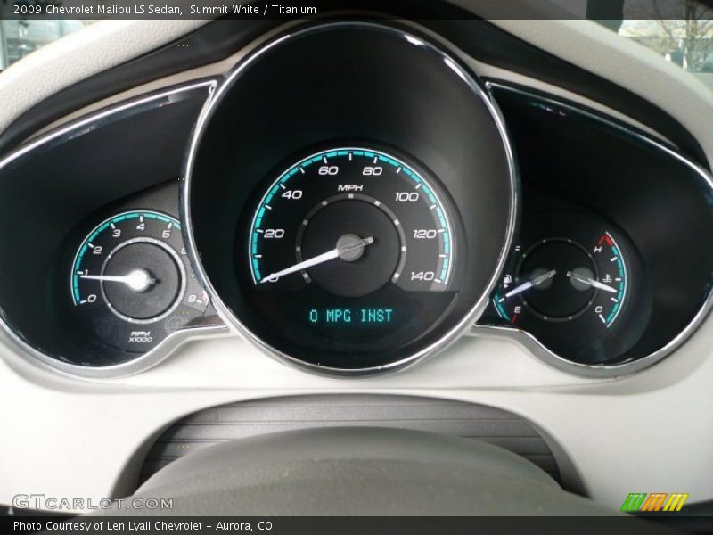 Summit White / Titanium 2009 Chevrolet Malibu LS Sedan