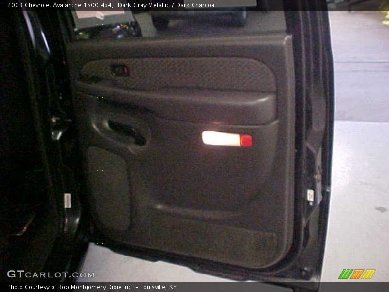 Dark Gray Metallic / Dark Charcoal 2003 Chevrolet Avalanche 1500 4x4